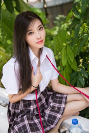 h女主从小被c到大1v1男男