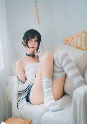 上帝也疯狂3普通话版免费观看